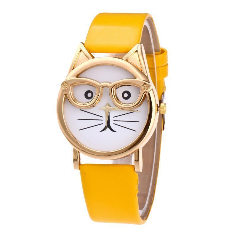 Horloge met wijzerplaat in kattenvorm