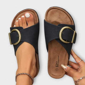 Dakota damesslippers met open neus en gesp
