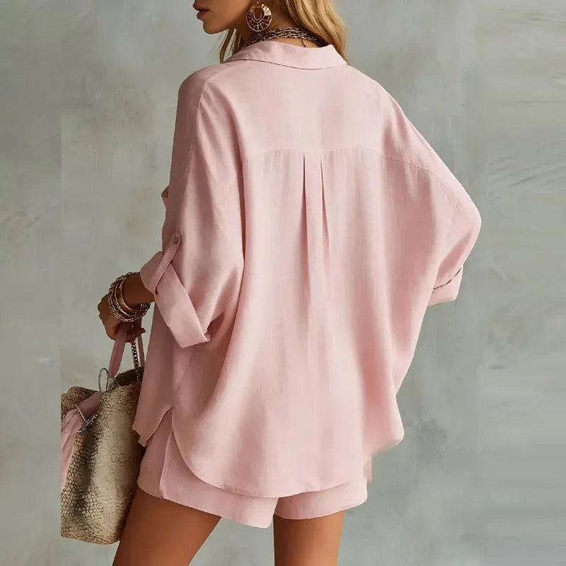 Delphine dames set met oversized linnen blouse en short
