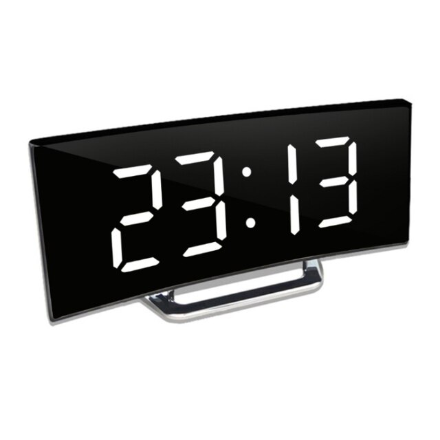 Digitale wekker met gebogen led-spiegeldisplay en automatische dimfunctie