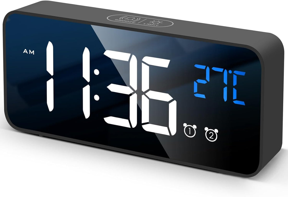 Digitale klok met seconden en groot 10-inch display voor ouderen met kalender, dag en datum