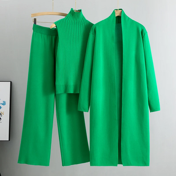 Driedelige set met broek, top en vest voor dames