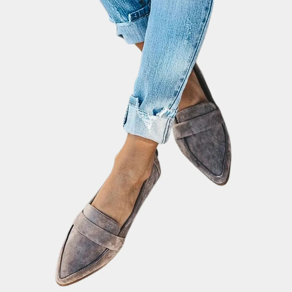 Esmée damesloafers met spitse neus
