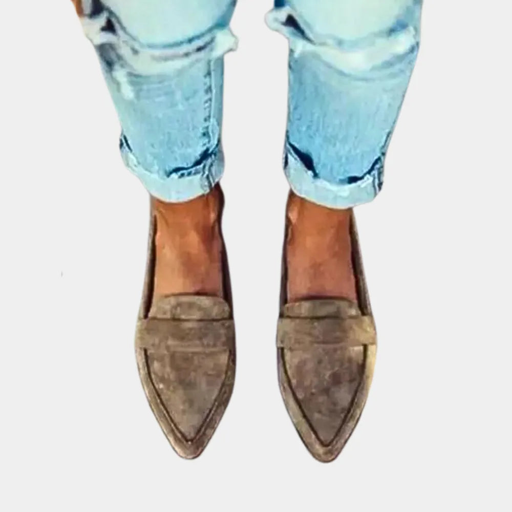 Esmée damesloafers met spitse neus