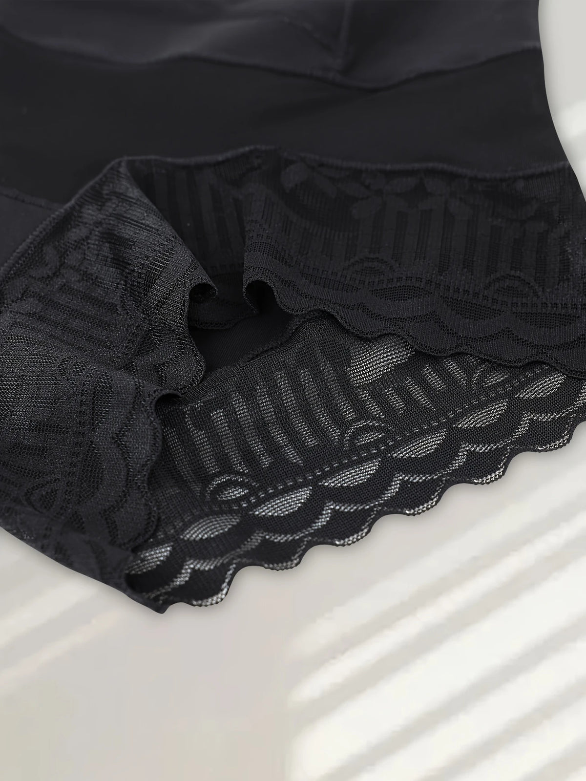 ShapeLuxe – Hoge Taille Corrigerend Ondergoed