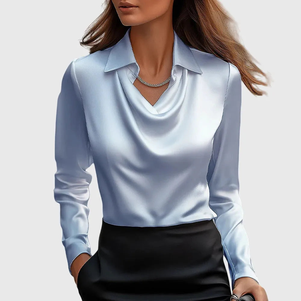 Flora satijnen damesblouse met watervalhals en lange mouwen