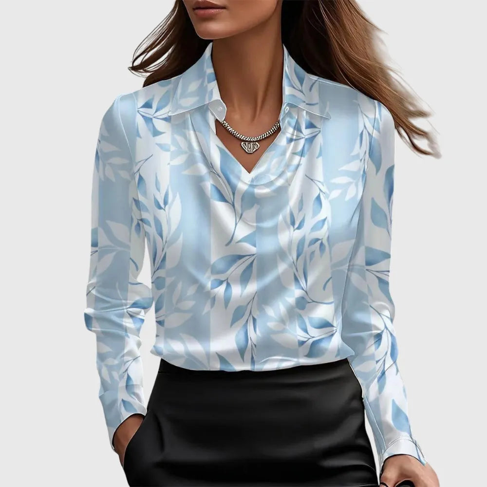 Flora satijnen damesblouse met watervalhals en lange mouwen