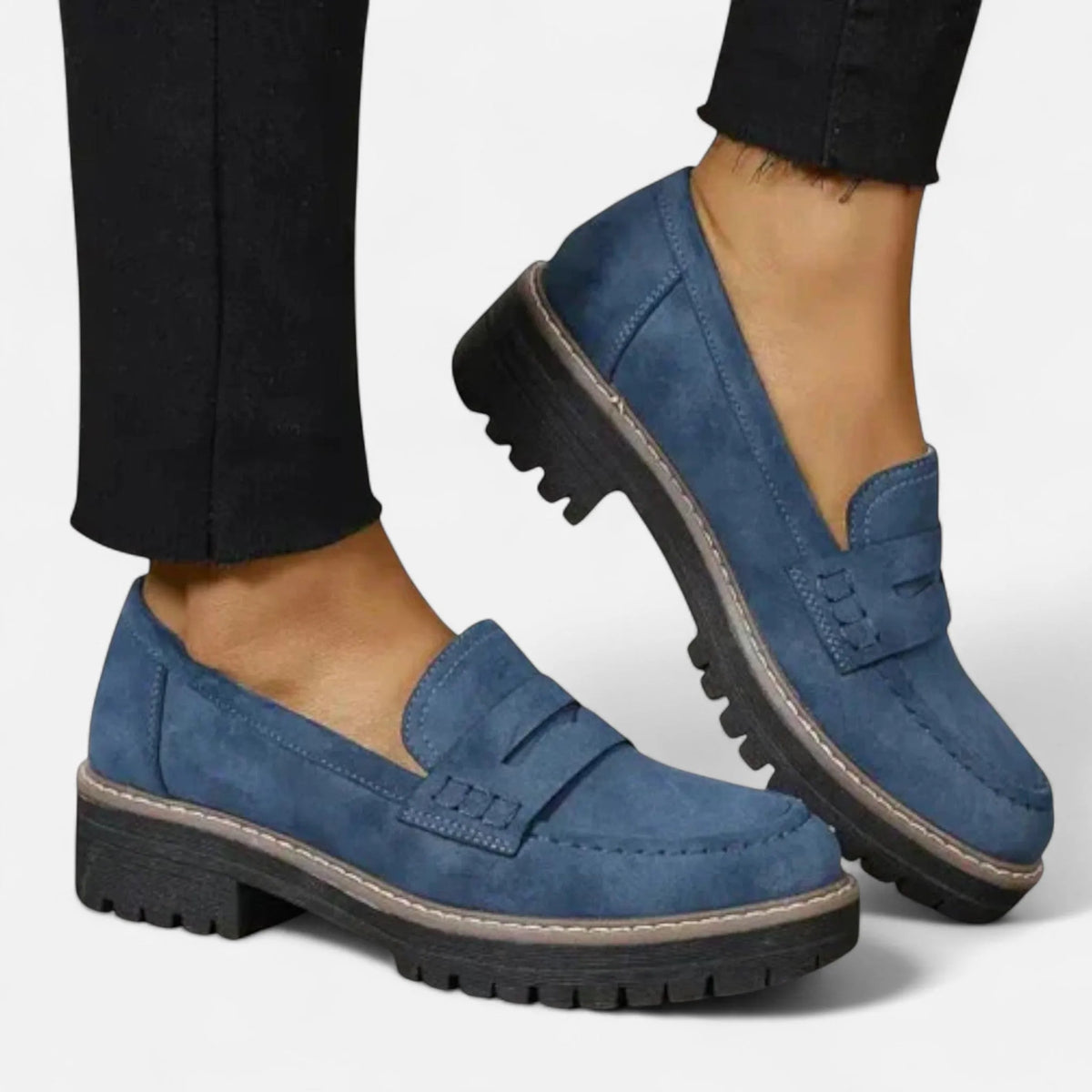 Gaia suède pennyloafers voor dames met plateauzool