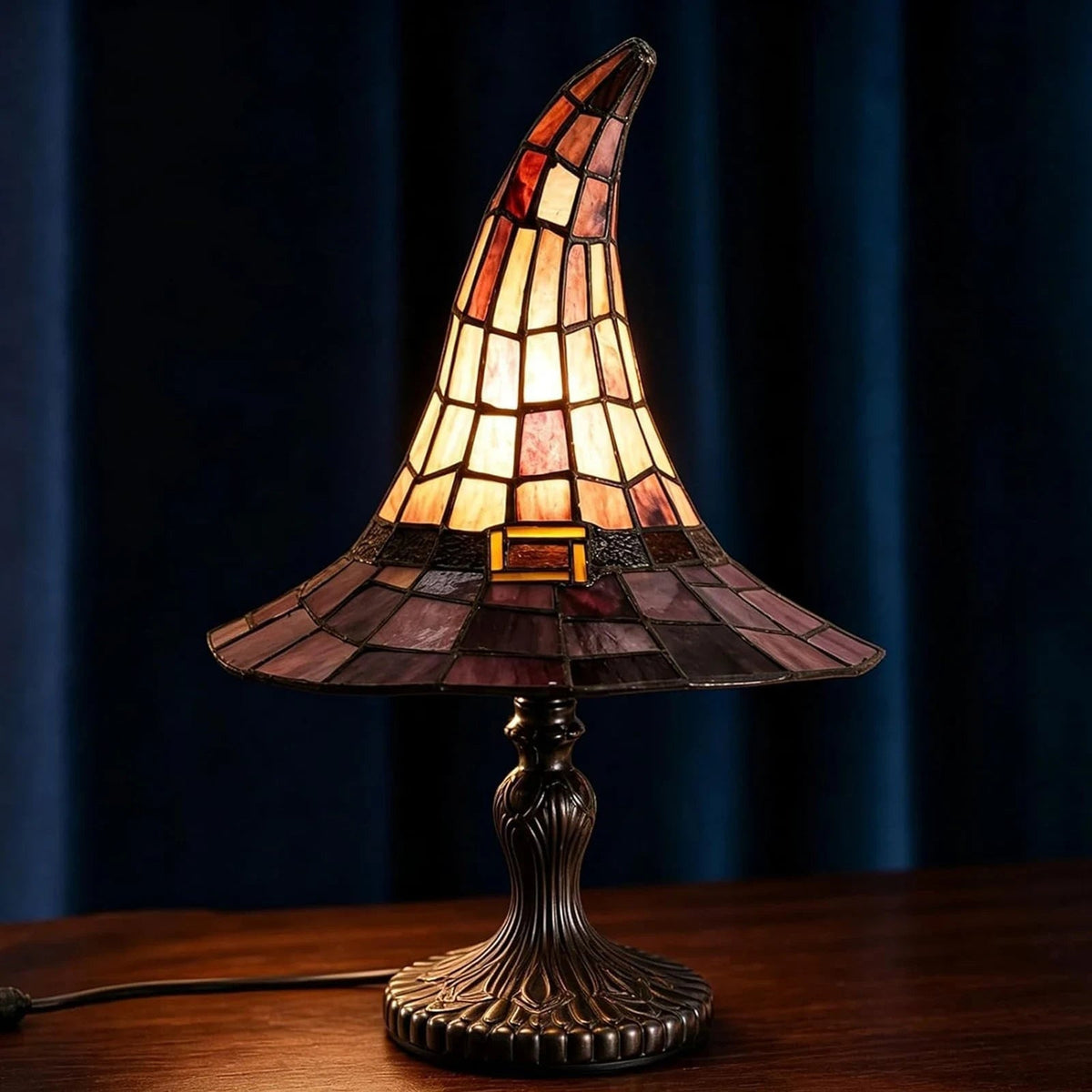 Halloween heksenhoed glas-in-lood tafellamp met USB-voeding en warm licht nachtlampje