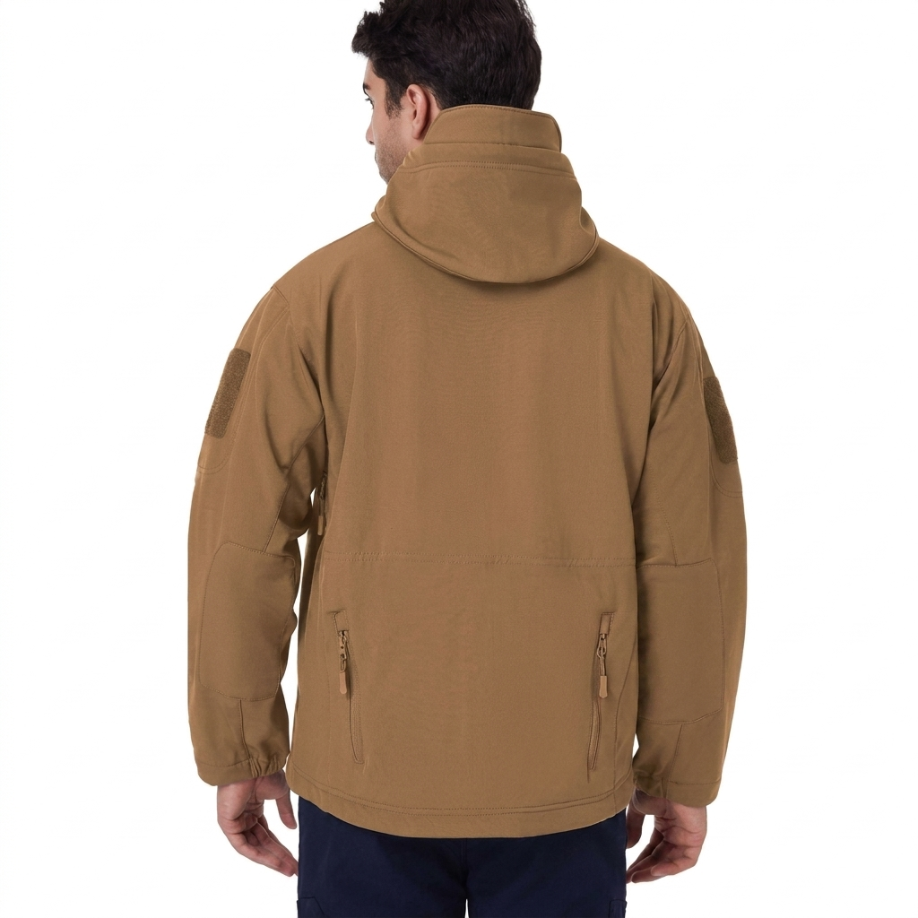 Functionele outdoor kledingset