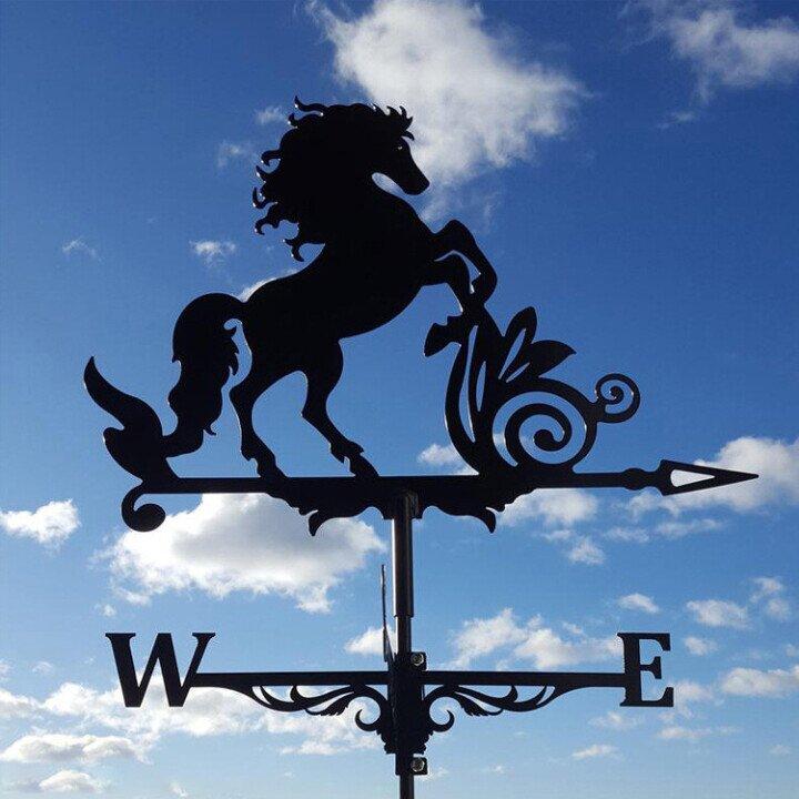 Metalen Windwijzer met Dierensilhouet voor Tuin- en Dakdecoratie