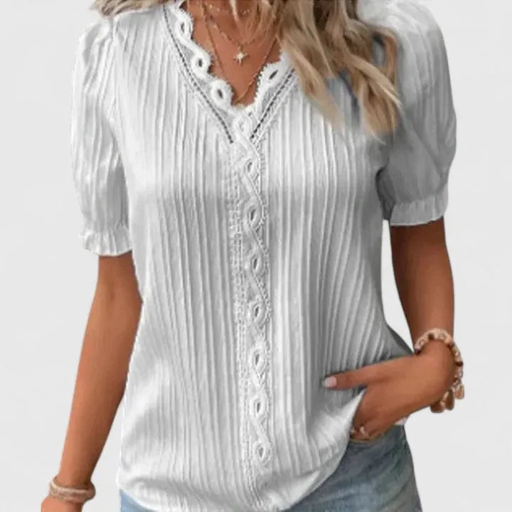 Indy damesblouse met V-hals en korte mouwen