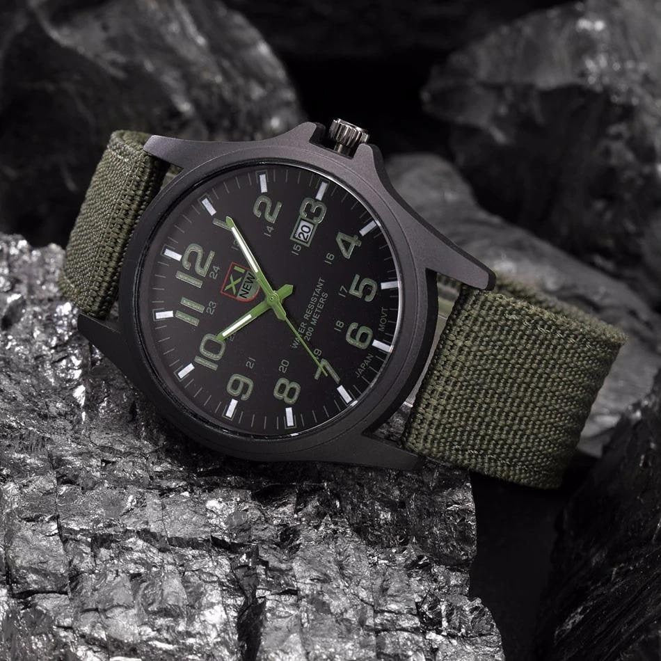 Veldhorloge voor heren, tactisch analoog met nylon band en militaire schaal voor outdooravonturen