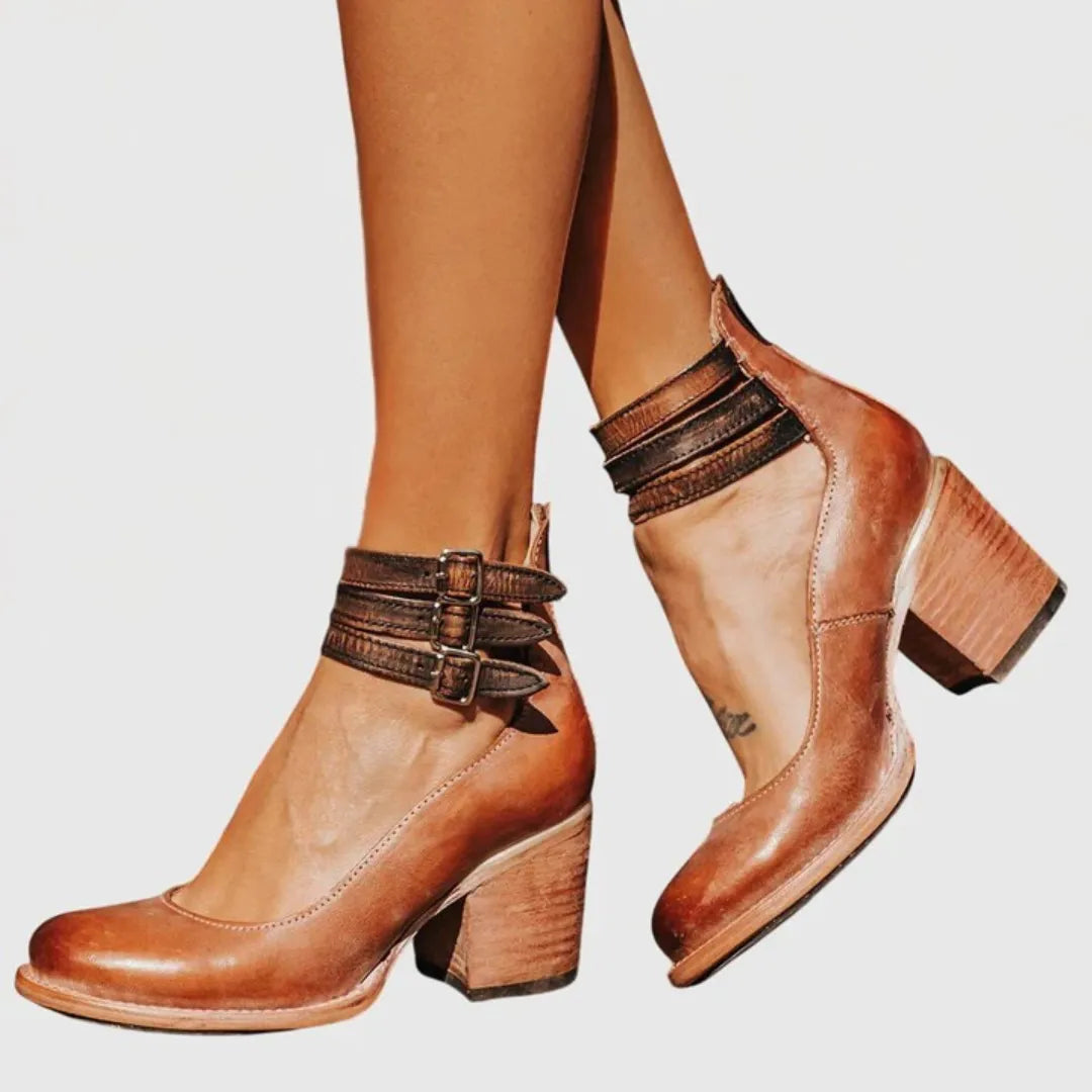 Nina damesenkellaarsjes met blokhak en enkelbandje