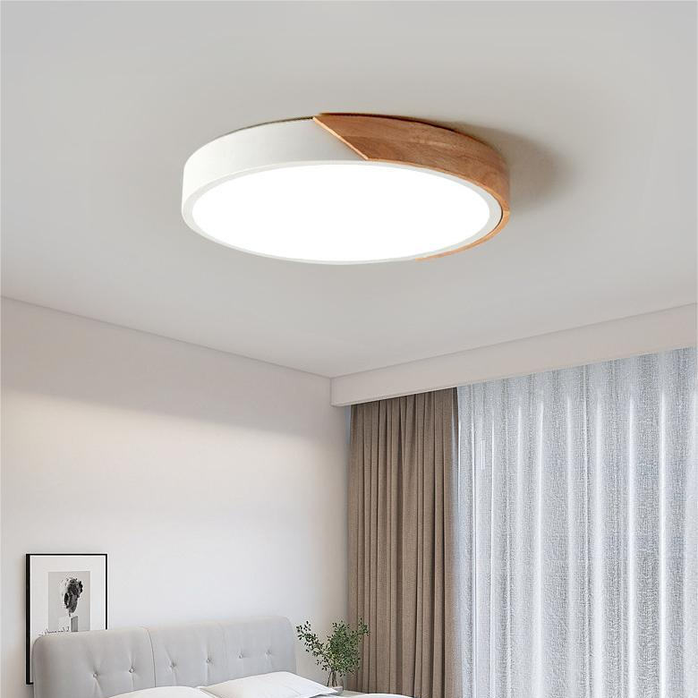 Scandinavische LED-plafondlamp in macaronvorm met houtaccent voor woonkamer of slaapkamer