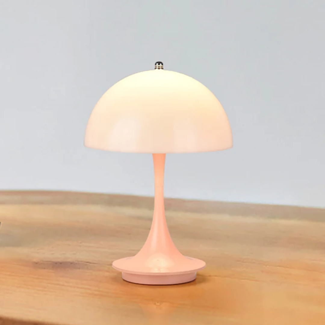 Draadloze tafellamp van metaal en glas met accu