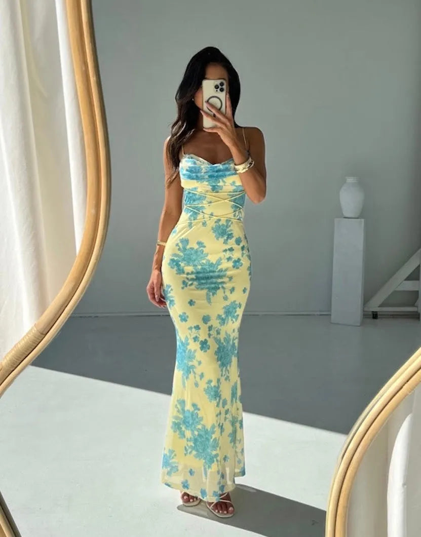Pelagia maxijurk voor dames met bloemenprint en camisole-halslijn