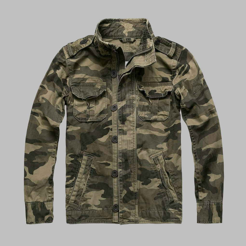 Militair jack met camouflageprint