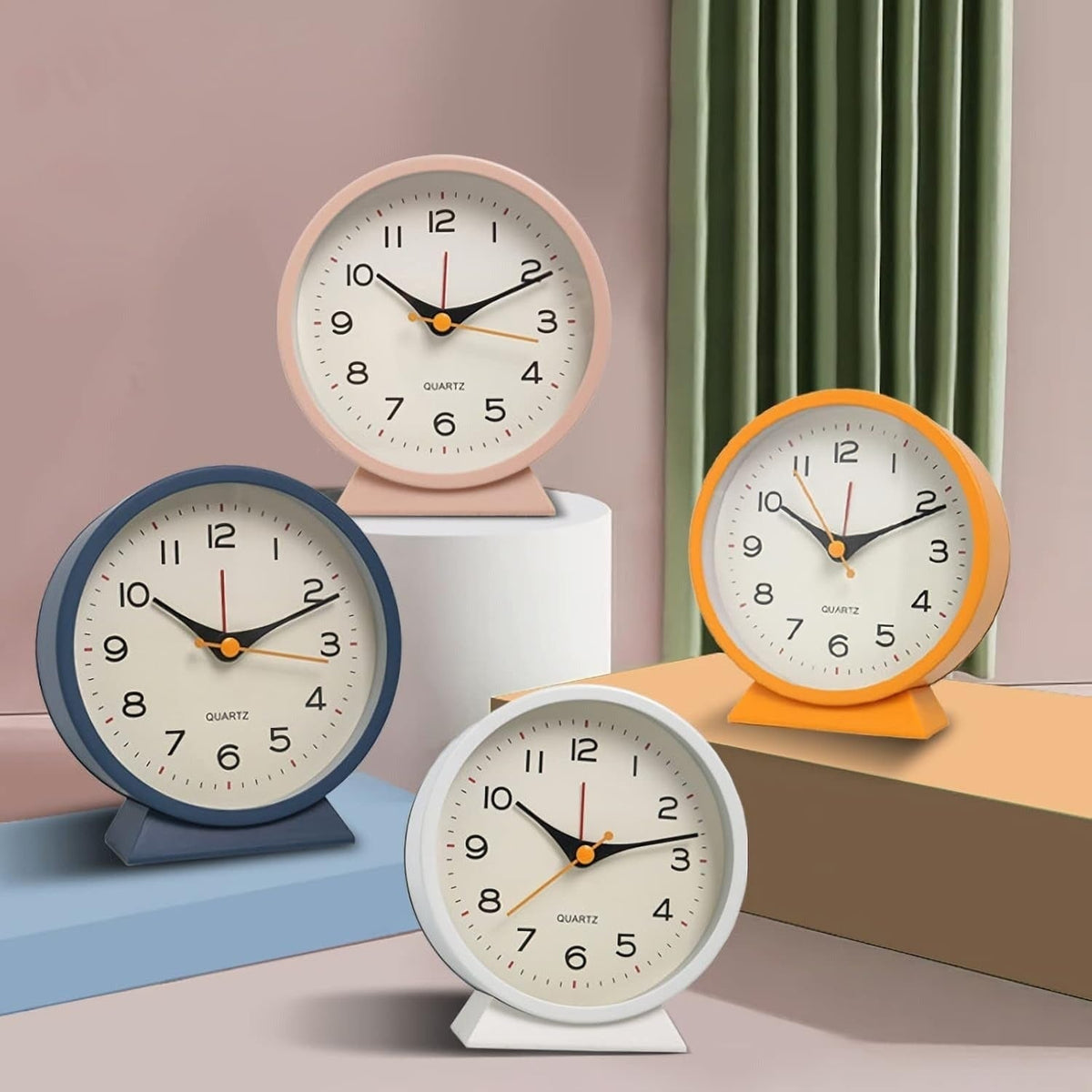 Retro analoge wekker met geruisloos quartzuurwerk en verlichting voor slaapkamer of bureau