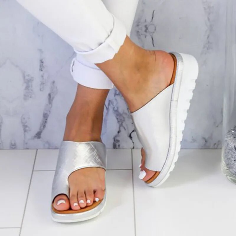 leren Orthopedische Vrouwen Slippers/ teenslippers  wit zilver