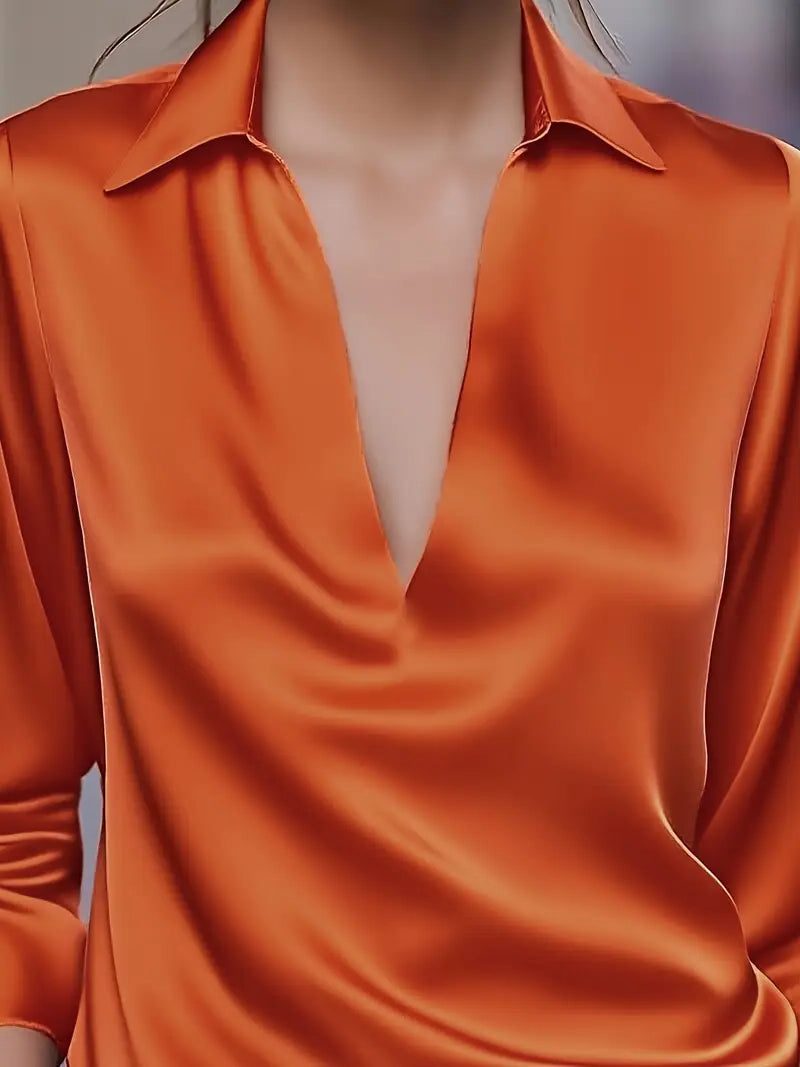 Satijnen blouse met v-hals voor dames