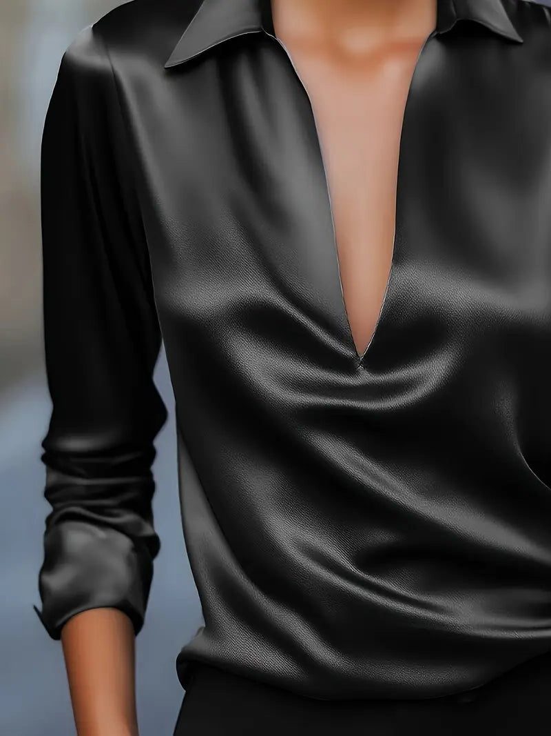 Satijnen blouse met v-hals voor dames