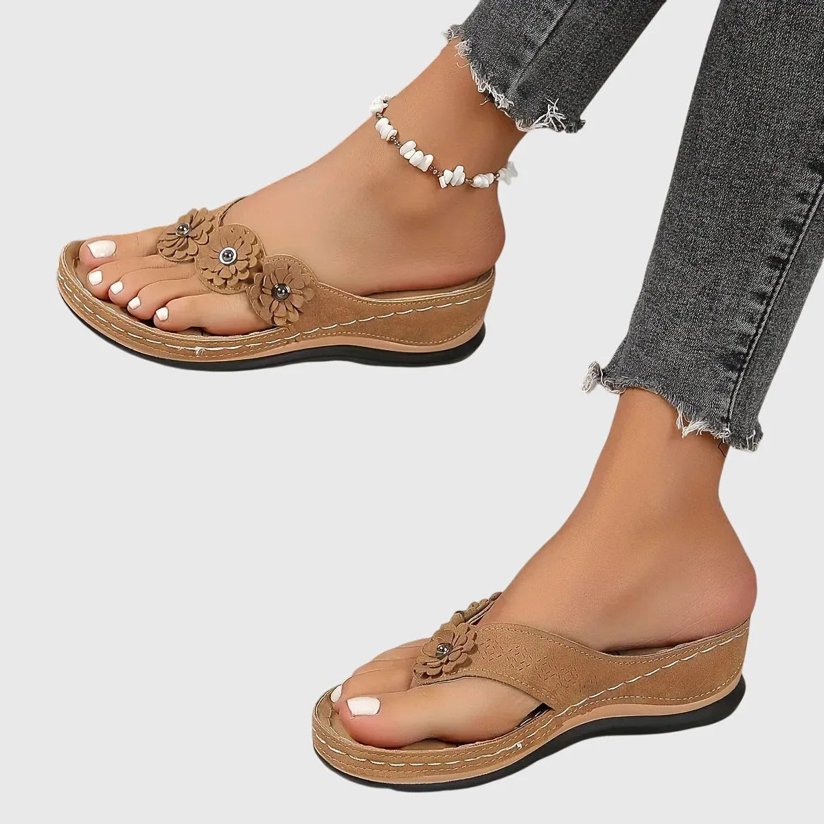 Silke teensandalen voor dames met bloemversiering