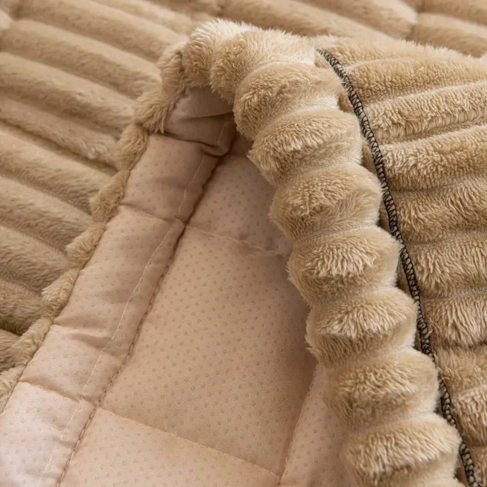 Zitkussenhoes voor bank met geplisseerde randen, gewatteerd pluche, antislip beschermer