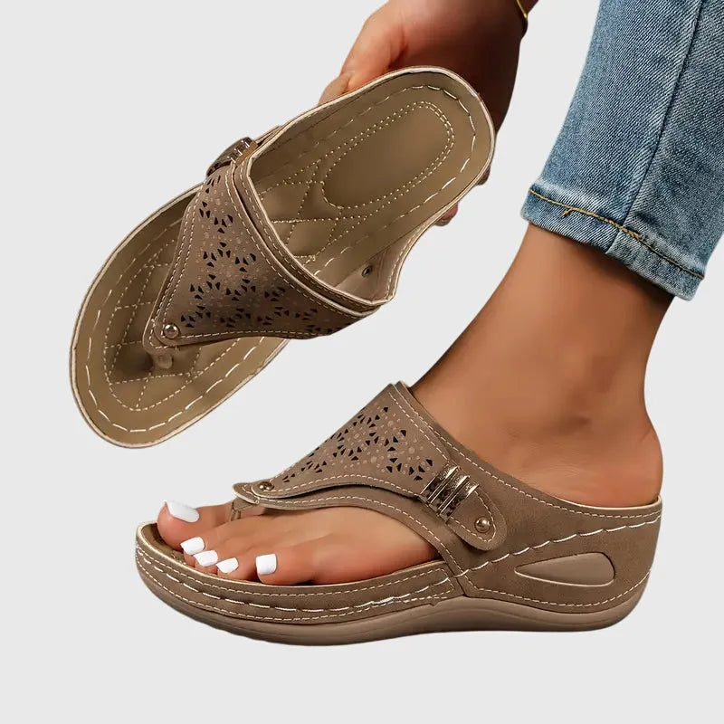Wendeline damesplateausandalen met open neus