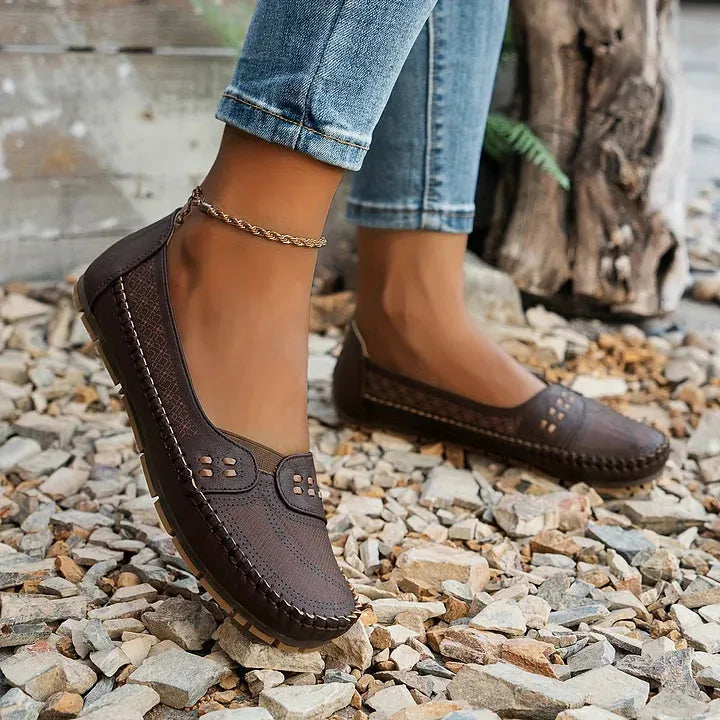 Platte Mary Jane-schoenen voor dames met perforaties