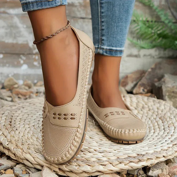 Platte Mary Jane-schoenen voor dames met perforaties