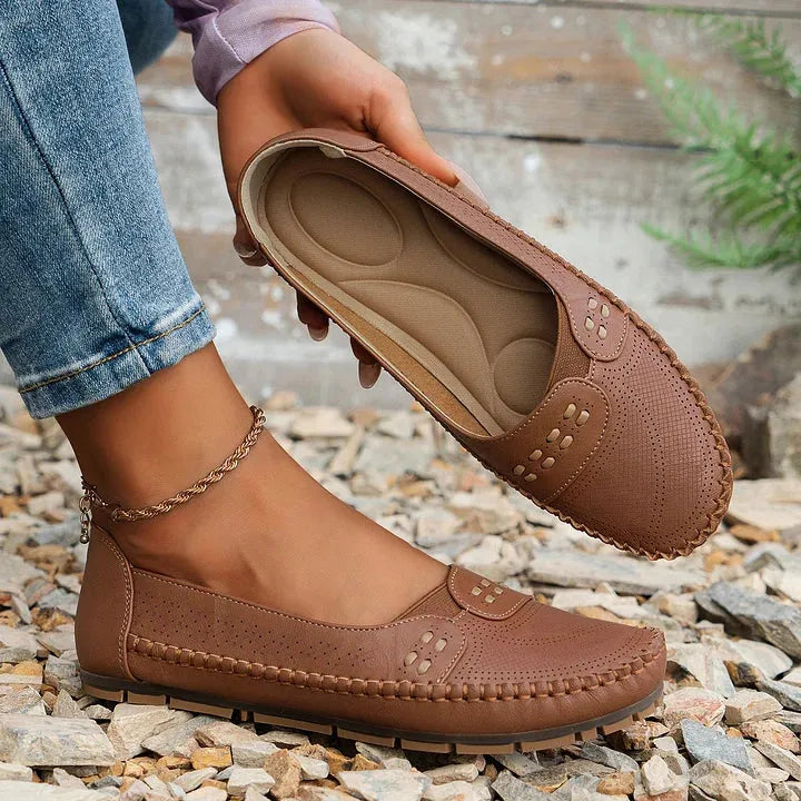 Platte Mary Jane-schoenen voor dames met perforaties