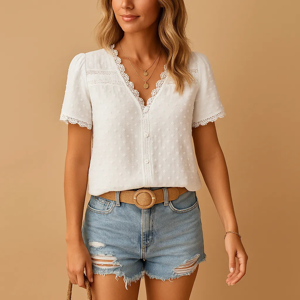Zaida damesblouse met V-hals en kanten afwerking