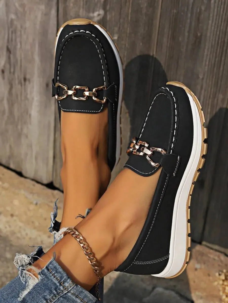 Zinnia stevige loafers voor dames met schakelketting